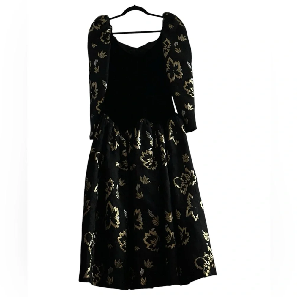 Víctor Costa   Dress Size 6 - Picture 6 of 12